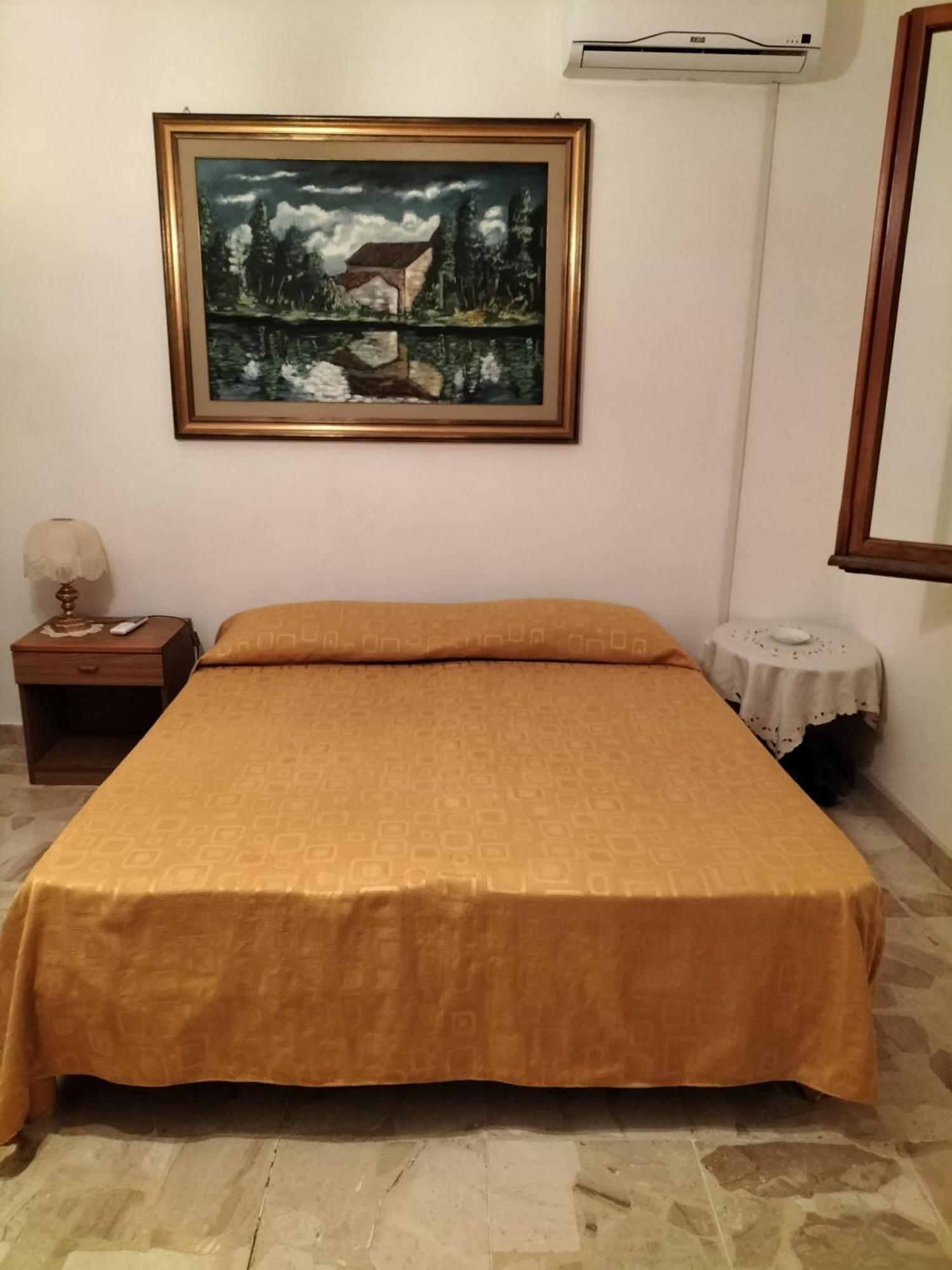 B&B Anna Piscinas Pokoj fotografie